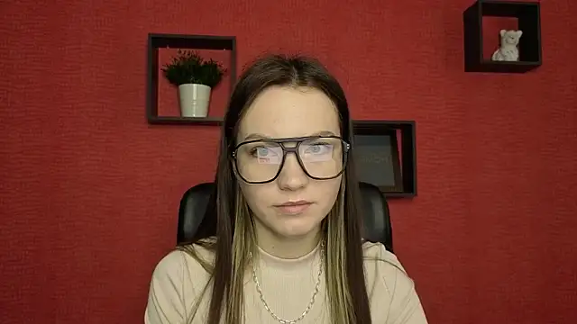 AliceAdama online show from April 21, 6:09 am