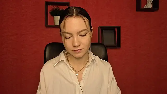 AliceAdama online show from April 22, 6:49 am