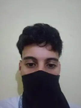 Snapshot of arabic_boy_hot chatting on April 17, 8:45 pm arabic boy hot online show from April 17, 8:45 pm