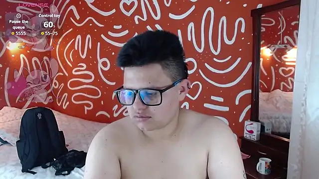 NekoShortyX online show from April 16, 9:39 pm