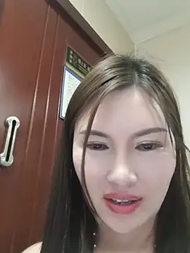 tongtong789 online show from May 11, 12:33 pm