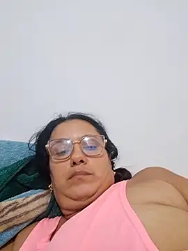 Snapshot of Samanta-42 chatting on June 17, 2:25 am Samanta-42 online show from June 17, 2:25 am
