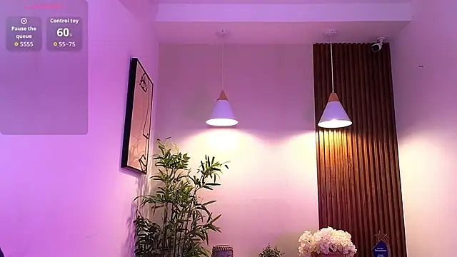 Snapshot of Cherry_Vixen_ chatting on May 25, 6:47 pm Cherry Vixen online show from May 25, 6:47 pm