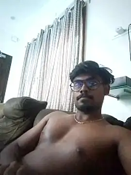 Snapshot of singaram190 chatting on April 22, 11:45 am singaram190 online show from April 22, 11:45 am