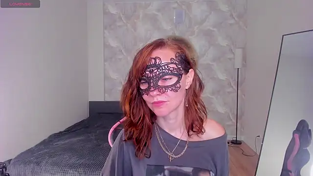 Margo Kelly online show from July 2, 10:16 pm