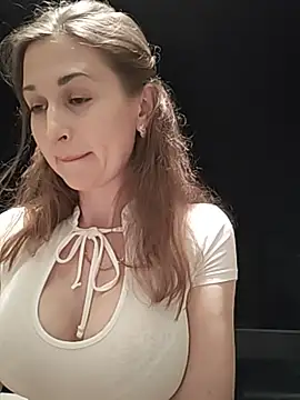 Snapshot of irresistibelle chatting on July 23, 7:56 pm irresistibelle online show from July 23, 7:56 pm