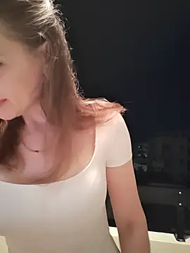 Snapshot of irresistibelle chatting on July 27, 7:21 pm irresistibelle online show from July 27, 7:21 pm
