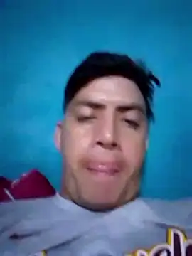 Ojosclaros1 online show from April 19, 11:07 pm