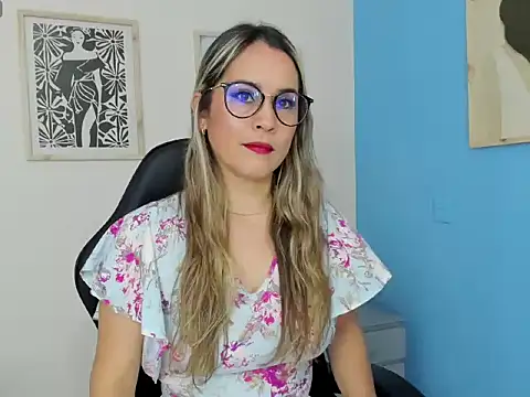 sugar milff online show from June 19, 12:31 pm