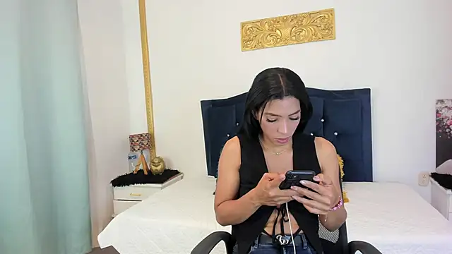 AmberKayleigh online show from June 20, 4:43 pm
