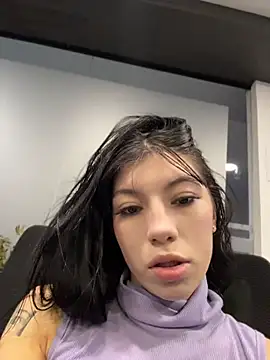 Snapshot of Maddison_Foxxx chatting on July 18, 11:58 am Maddison Foxxx online show from July 18, 11:58 am