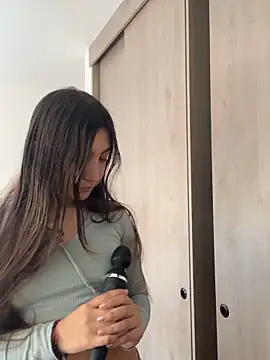 Soffy 20 online show from April 20, 6:31 pm