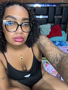 Snapshot of _Piel_Canela chatting on May 9, 2:06 am Piel Canela online show from May 9, 2:06 am