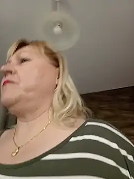 I amVeronicle online show from June 6, 1:49 pm