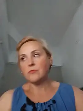 Snapshot of Svetlysvet chatting on July 10, 3:25 pm Svetlysvet online show from July 10, 3:25 pm
