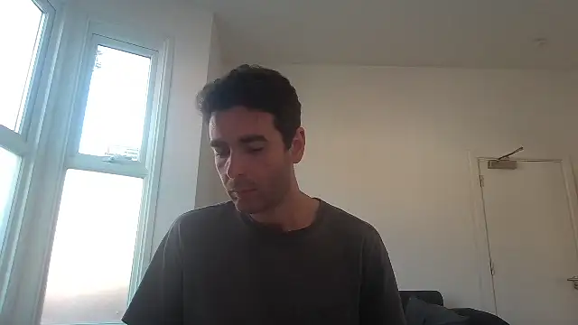 Snapshot of frenchbdmaninlondon chatting on July 2, 11:49 am frenchbdmaninlondon online show from July 2, 11:49 am