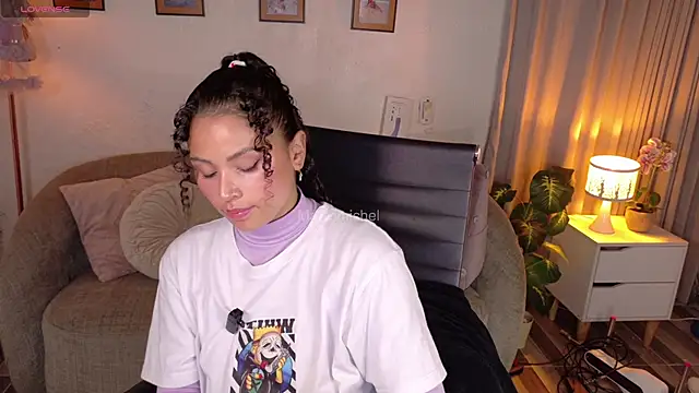 Snapshot of Marivimichel_s chatting on April 21, 10:10 am Marivimichel s online show from April 21, 10:10 am