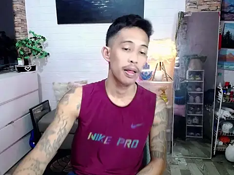 marlonmoreno01 online show from April 25, 11:24 am