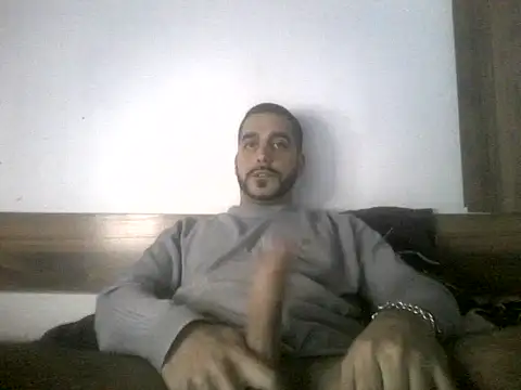 Snapshot of andersonpaak chatting on May 31, 7:15 pm andersonpaak online show from May 31, 7:15 pm