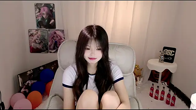 Snapshot of ChuYI-007 chatting on May 31, 8:54 am ChuYI-007 online show from May 31, 8:54 am