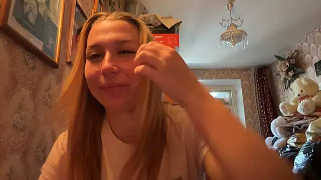 MandyVandy online show from April 21, 4:41 am