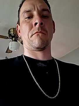 JGWntwrth86 online show from April 21, 10:45 pm