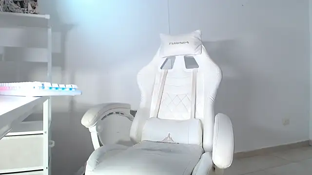 Snapshot of CaishenX_ chatting on May 27, 3:14 am CaishenX online show from May 27, 3:14 am