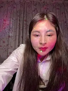YUYU126688 online show from May 2, 12:43 pm