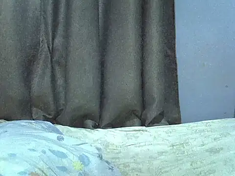 Snapshot of CherryDesire6 chatting on August 3, 9:04 am CherryDesire6 online show from August 3, 9:04 am