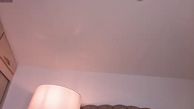 emilyorozco online show from June 6, 1:32 am