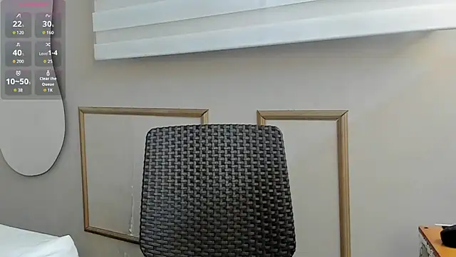 Snapshot of Isa_Collin chatting on April 27, 12:47 pm Isa Collin online show from April 27, 12:47 pm