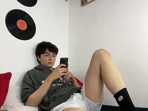 jexian online show from April 30, 8:57 pm
