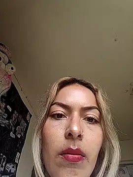 evafuckasd online show from May 6, 6:46 pm