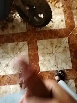 Oussama  001 online show from April 25, 10:29 am