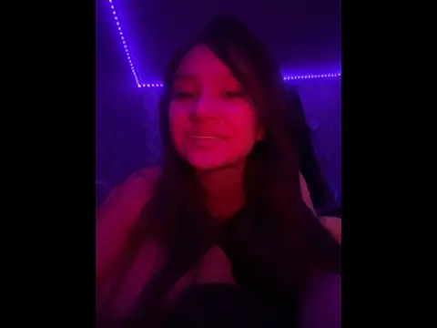 AriaBrooks online show from April 22, 1:12 pm