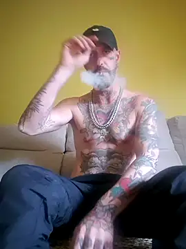 DuroHustler online show from May 2, 4:45 pm
