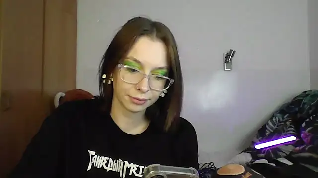 Snapshot of JuicyErika chatting on May 5, 8:39 pm JuicyErika online show from May 5, 8:39 pm