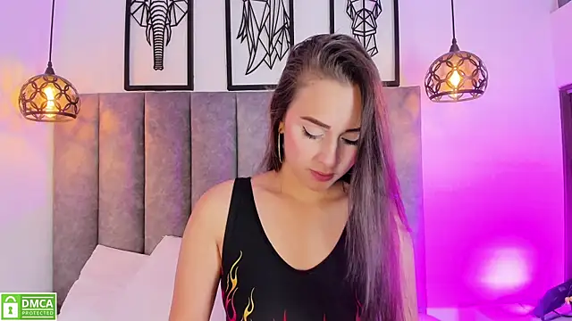 Snapshot of Vanne_Queen_ chatting on June 24, 11:31 am Vanne Queen online show from June 24, 11:31 am