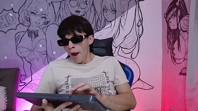 marco 777  online show from April 22, 7:59 pm