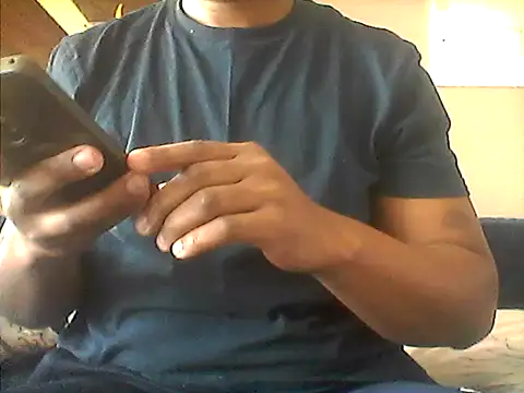 Snapshot of LunjeSA chatting on July 22, 11:13 am LunjeSA online show from July 22, 11:13 am