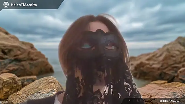 HelenTiAscolta online show from April 23, 5:26 pm