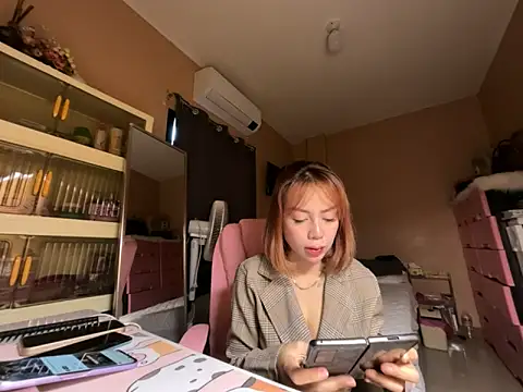 sweet glam online show from May 7, 4:18 am