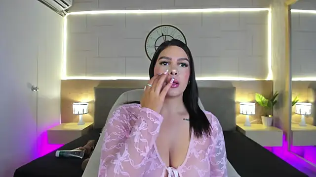 Megan charles  online show from June 27, 9:25 am