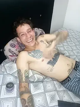 NoirBlom online show from April 24, 4:48 am