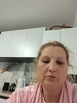 Divineblond online show from March 18, 1:53 am