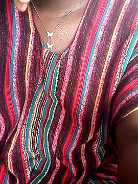 black appl online show from April 22, 10:50 am