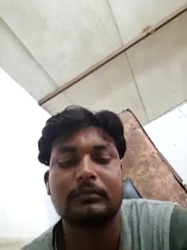 Snapshot of Gujju_here chatting on June 17, 7:00 am Gujju here online show from June 17, 7:00 am