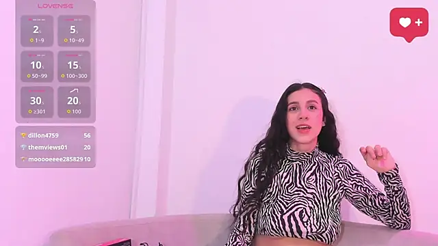 Snapshot of shery_milk chatting on July 24, 11:30 am shery milk online show from July 24, 11:30 am