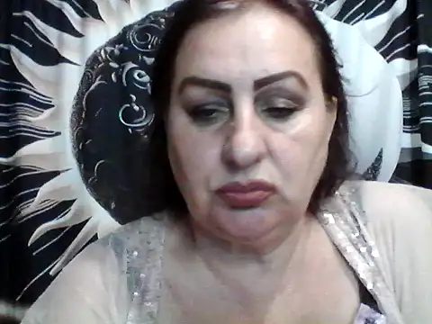 LoaqLovew online show from July 5, 8:21 am