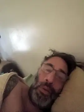 visualizechat online show from April 23, 1:02 pm